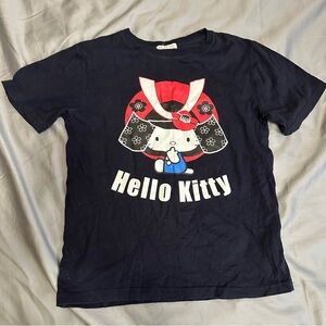 Hello Kitty Japan Womenโs Tshirt - Medium - Hello Kitty Samurai Graphic